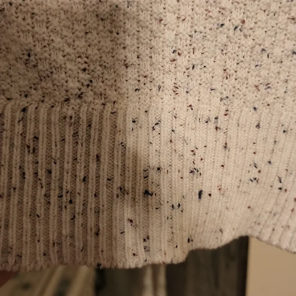 White Loft Sweater (speckled) - Picture 6 of 6